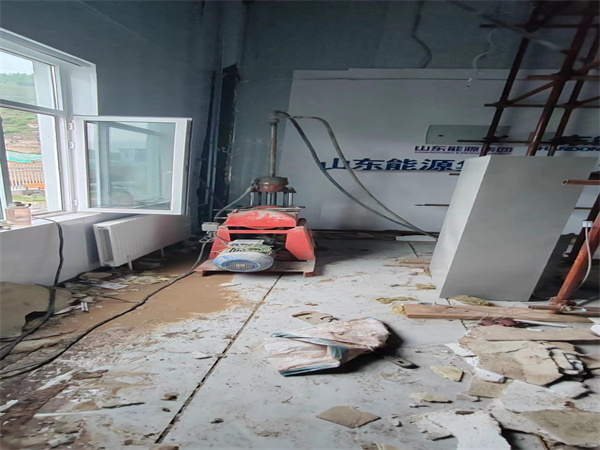 平昌地基基础下沉墙体裂缝加固注浆顶升施工